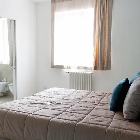 Tiche فندق مبيت وإفطار 3*